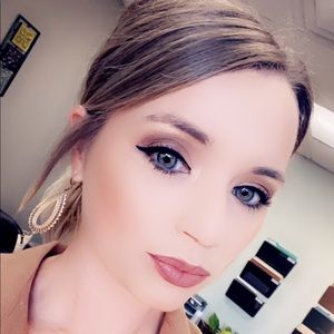 Meet your Posher, Bethany